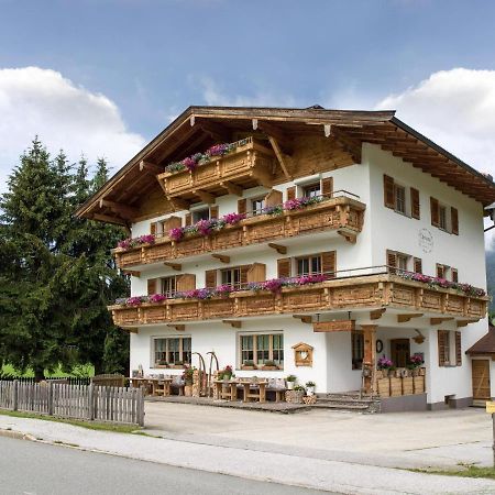 Pension Edelweiss Söll Exteriör bild